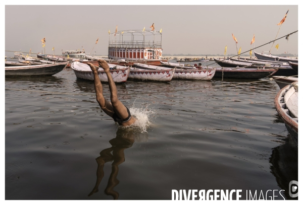 Death Hotel / 15 Days to die in Varanasi