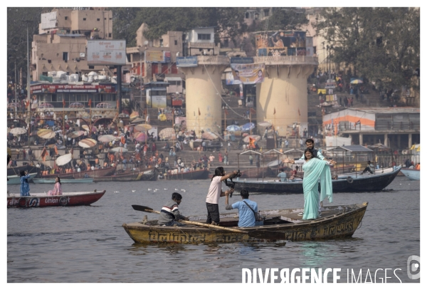 Death Hotel / 15 Days to die in Varanasi
