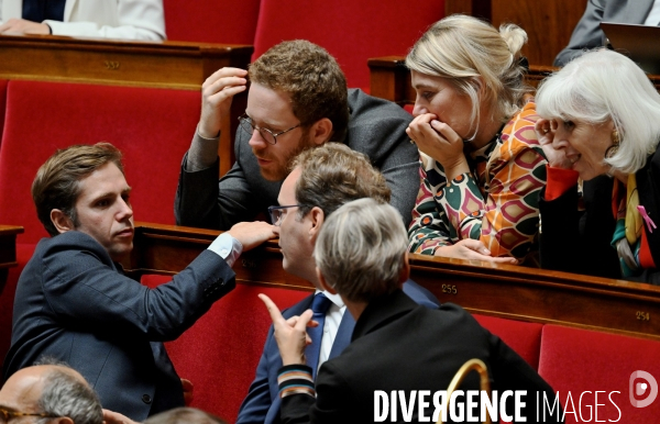 Assemblee Nationale/ Questions au Gouvernement 