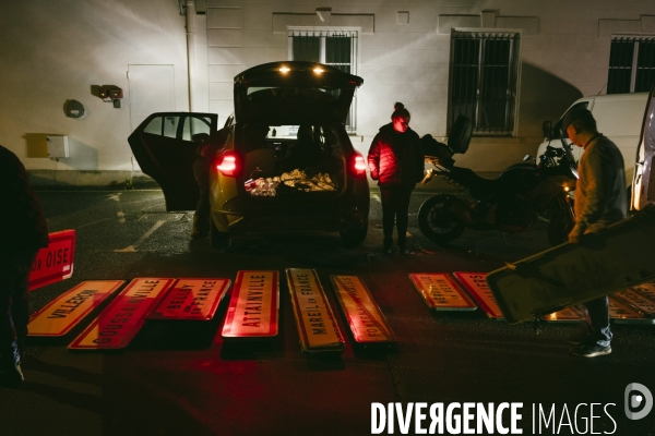 Inversion de panneaux de communes par les Jeunes Agriculteurs