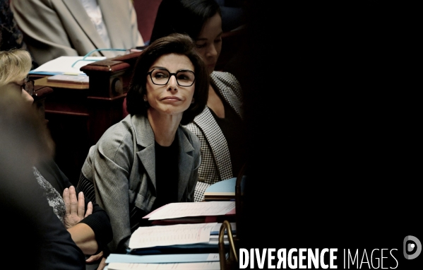 Assemblee Nationale/ Questions au Gouvernement
