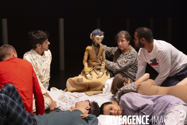 Nüka, un visiteur inattendu - Kathy Mépuis - Pierrick Malebranche
