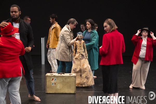Nüka, un visiteur inattendu - Kathy Mépuis - Pierrick Malebranche