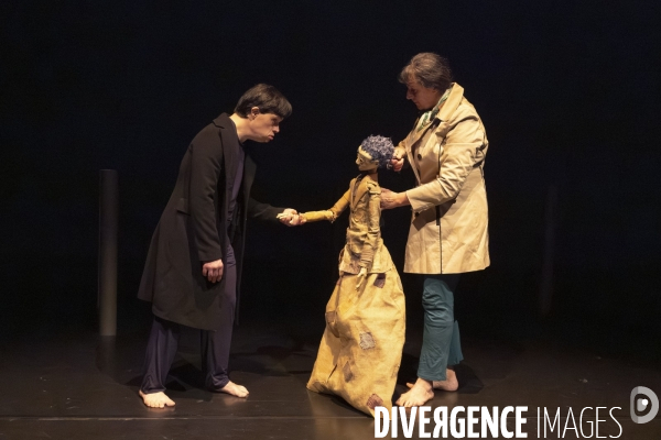 Nüka, un visiteur inattendu - Kathy Mépuis - Pierrick Malebranche