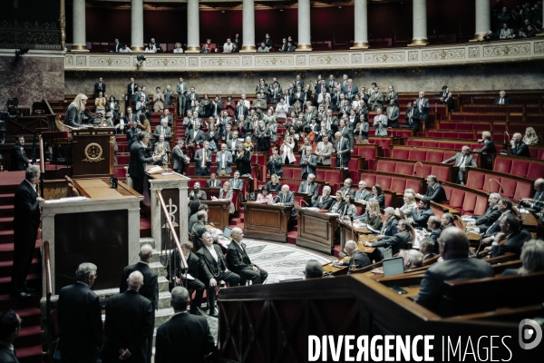 Motion de censure contre le gouvernement Barnier