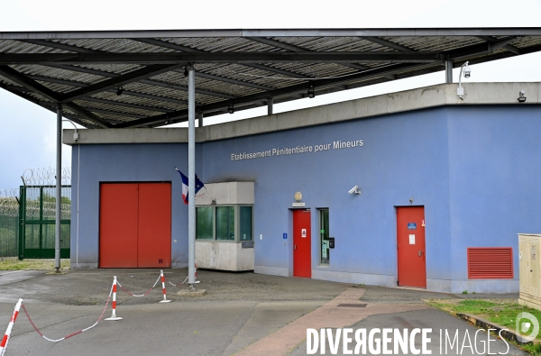 L établissement pénitentiaire pour mineurs de Porcheville