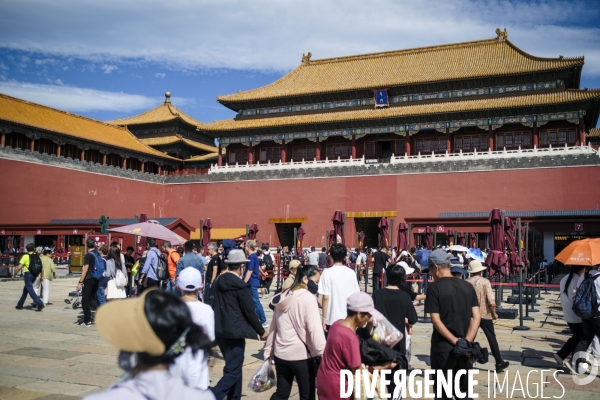 Tourisme chinois a la Cite Interdite de Pekin