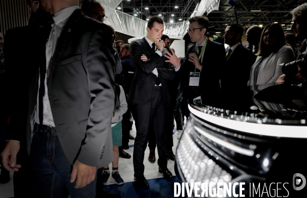 Jordan Bardella au Mondial de l automobile