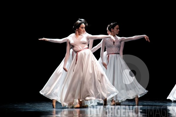 Noces  / Hélène Blackburn / Ballet de l Opéra national du Rhin