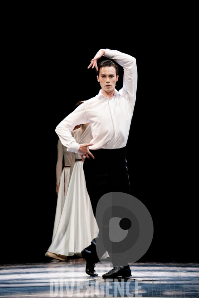 Noces  / Hélène Blackburn / Ballet de l Opéra national du Rhin