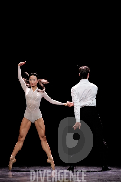 Noces  / Hélène Blackburn / Ballet de l Opéra national du Rhin