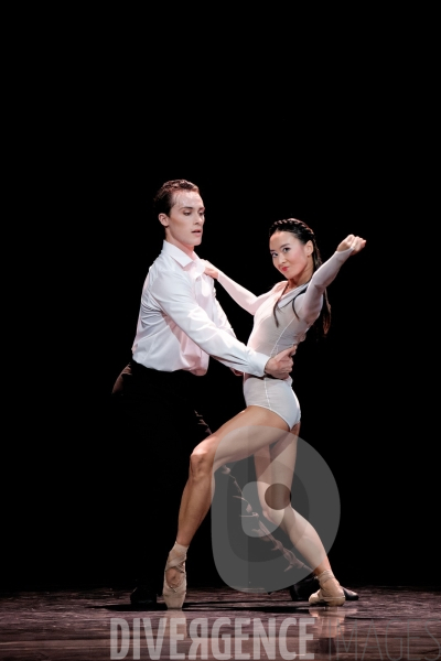 Noces  / Hélène Blackburn / Ballet de l Opéra national du Rhin