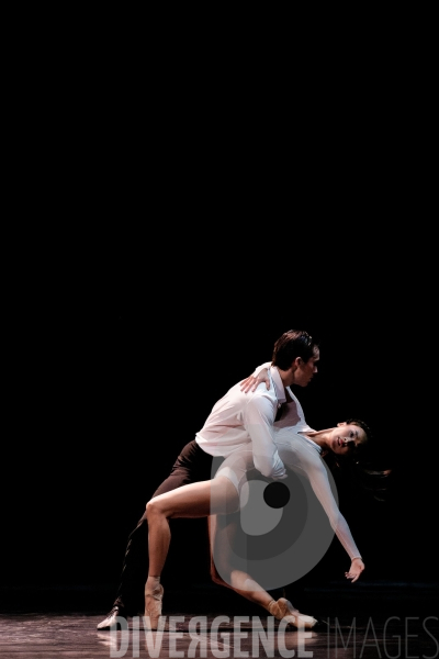 Noces  / Hélène Blackburn / Ballet de l Opéra national du Rhin