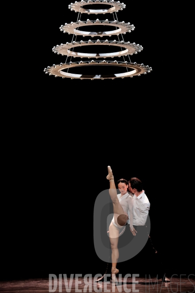 Noces  / Hélène Blackburn / Ballet de l Opéra national du Rhin