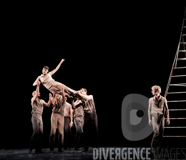 Nous ne cesserons pas / Bruno Bouché / Ballet de l Opéra national du Rhin