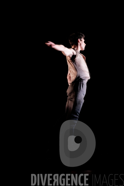 Nous ne cesserons pas / Bruno Bouché / Ballet de l Opéra national du Rhin
