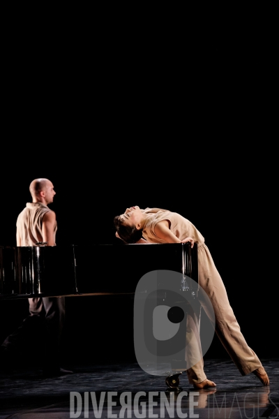 Nous ne cesserons pas / Bruno Bouché / Ballet de l Opéra national du Rhin