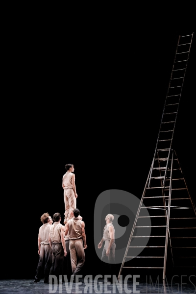 Nous ne cesserons pas / Bruno Bouché / Ballet de l Opéra national du Rhin