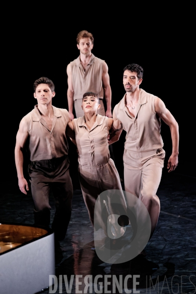Nous ne cesserons pas / Bruno Bouché / Ballet de l Opéra national du Rhin