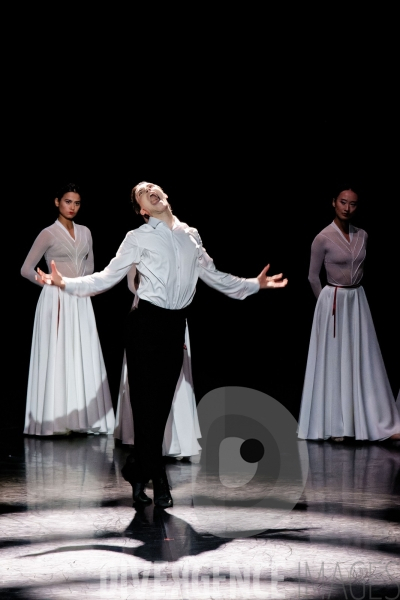 Noces  / Hélène Blackburn / Ballet de l Opéra national du Rhin
