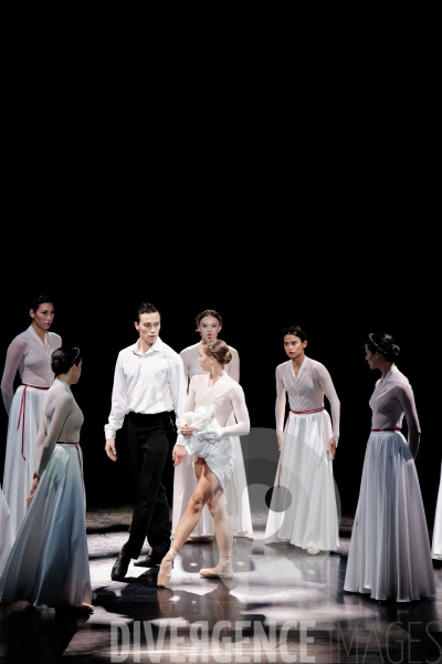 Noces  / Hélène Blackburn / Ballet de l Opéra national du Rhin