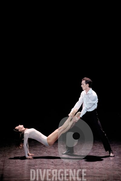 Noces  / Hélène Blackburn / Ballet de l Opéra national du Rhin