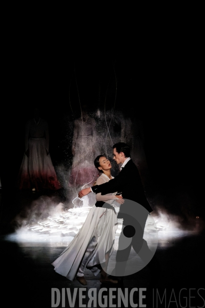 Noces  / Hélène Blackburn / Ballet de l Opéra national du Rhin