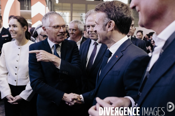 Emmanuel Macron, salon de l’auto