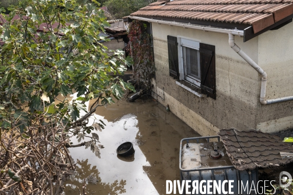 Apres les inondations - Habitations a Givors