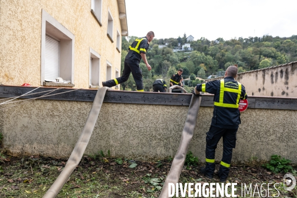 Apres les inondations - Habitations a Givors