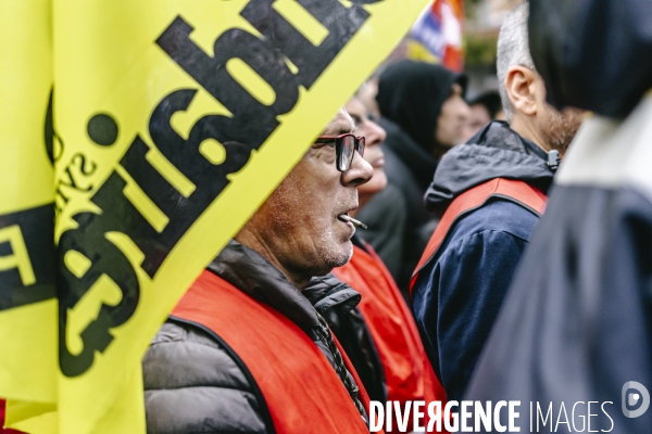 Manifestation de la filiere automobile au salon de l automobile 2024