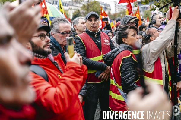 Manifestation de la filiere automobile au salon de l automobile 2024