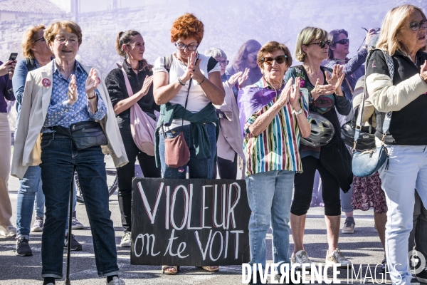 Avignon - Rassemblement en soutien à Gisele P. contre les violences sexuelles