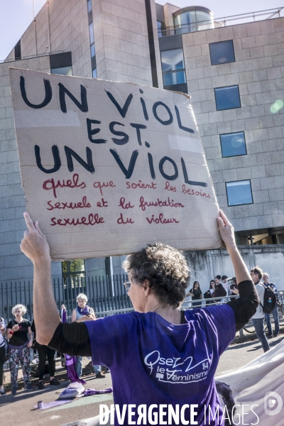 Avignon - Rassemblement en soutien à Gisele P. contre les violences sexuelles
