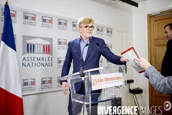 Conferences de presse groupes parlementaires