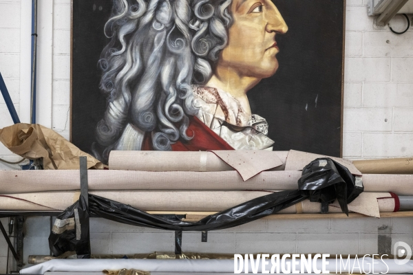 Construction du décor du  Suicidé  de Nikolaï Erdman, dans les Ateliers de la Comédie Française, à Sarcelles