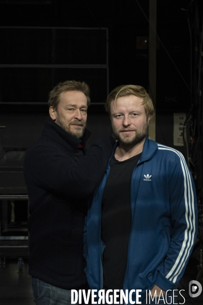 Montage du décor du  Suicidé  à la Comédie Française, d après Nicolaï Erdman, mise en scène par Stéphane Varupenne. Le décor a ét conçu par Eric Ruf, administateur général du Français.