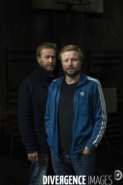 Montage du décor du  Suicidé  à la Comédie Française, d après Nicolaï Erdman, mise en scène par Stéphane Varupenne. Le décor a ét conçu par Eric Ruf, administateur général du Français.