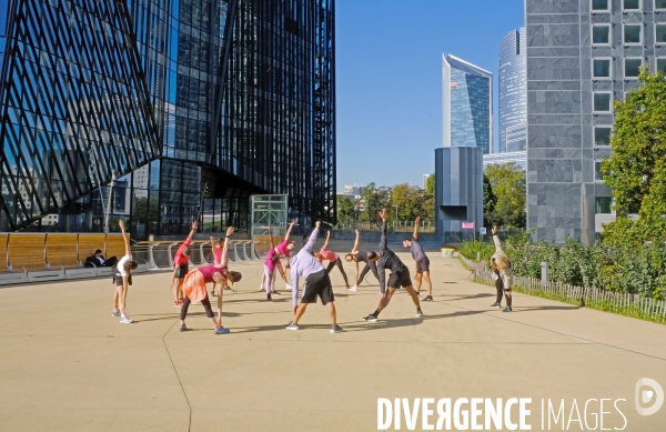 Une matinée à la Défense