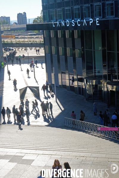 Une matinée à la Défense