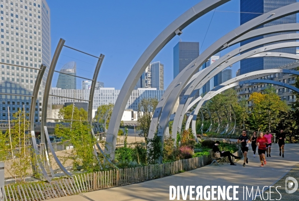 Une matinée à la Défense