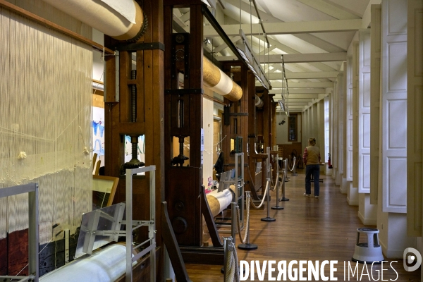 Atelier de tapisserie d’art de La Manufacture des Gobelins à Paris, le 13 novembre 2024.