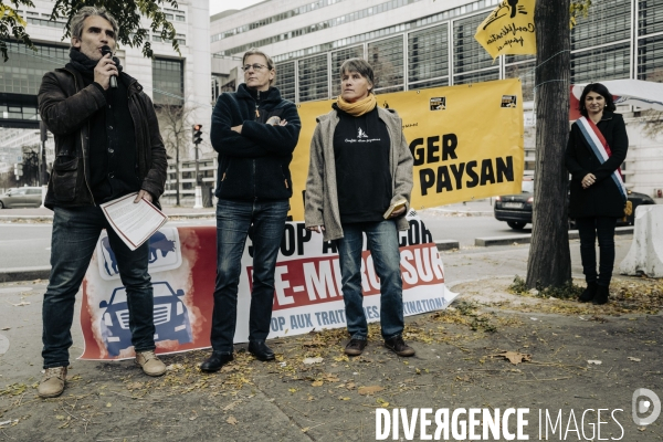 Conférence de presse de la confédération paysanne