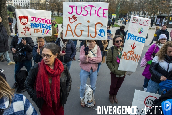 Rassemblement contre les violences faites aux enfants