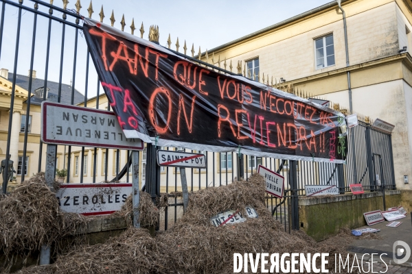 Action de la Coordination Rurale des Landes devant la préfecture de Mont-de-Marsan le 19 novembre 2024