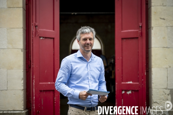 Pierre Gentillet (RN) en camapgne aux législatives 2024