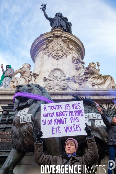Manifestation contre les violences faites aux femmes
