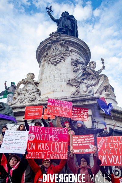 Manifestation contre les violences faites aux femmes