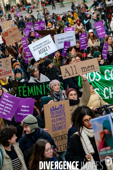 Manifestation contre les violences faites aux femmes