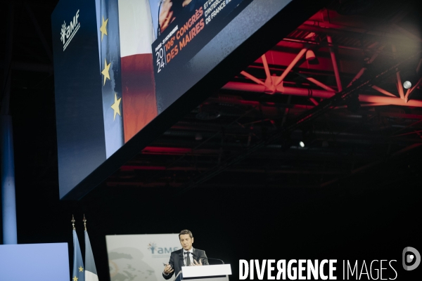 Michel Barnier au congrès des maires